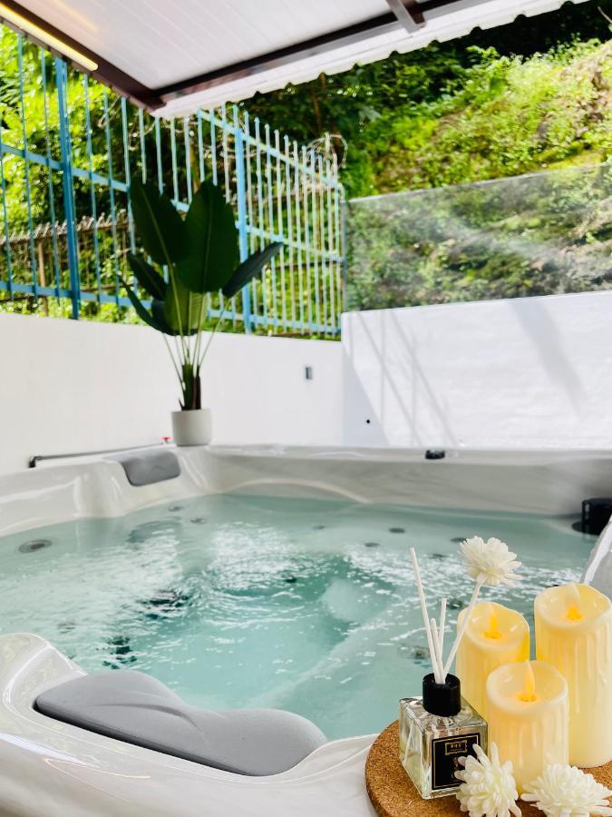 Qv Residence Langkawi - Jacuzzi, Bbq, & Steamboat Kuah Exteriör bild